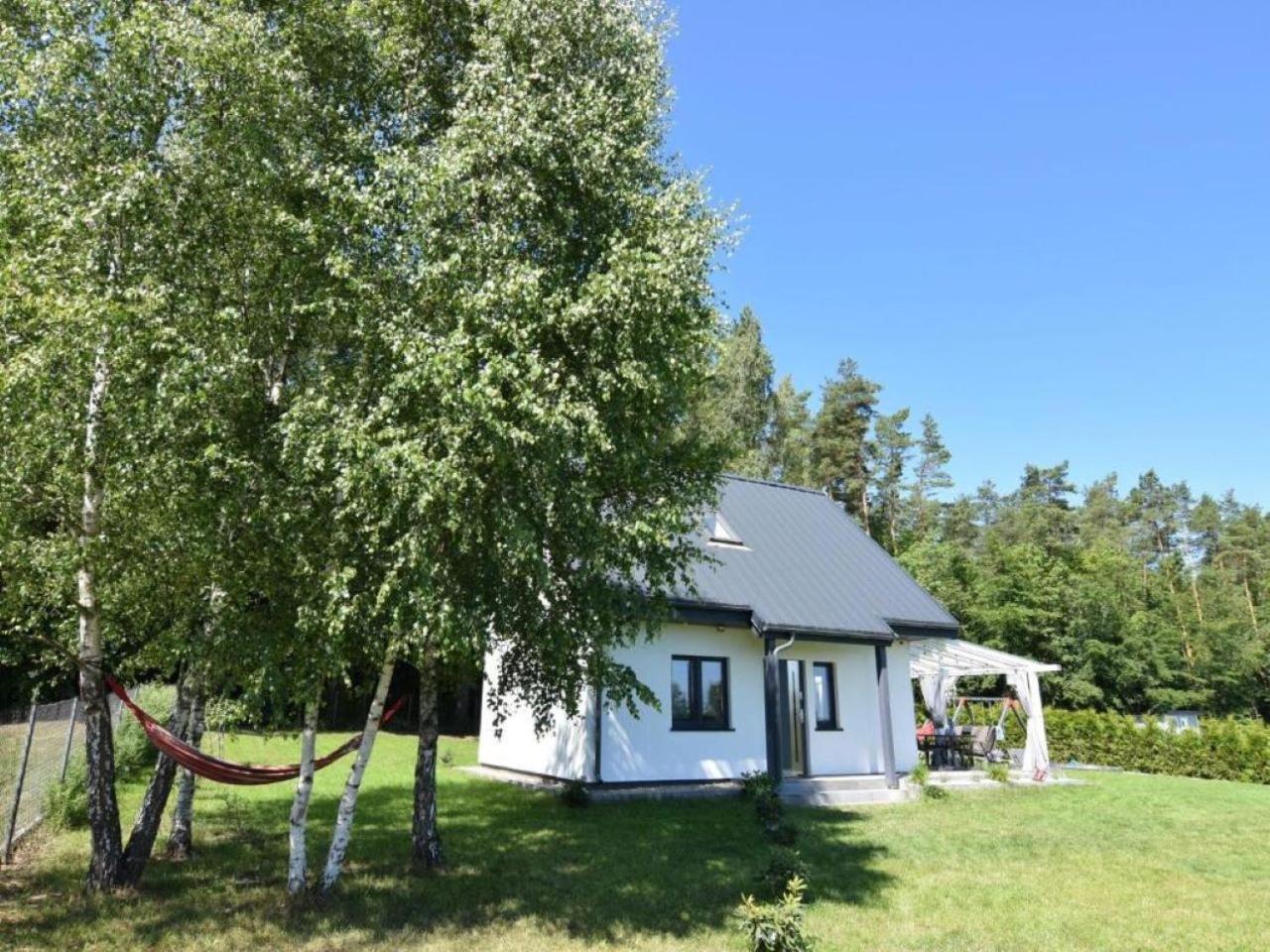 Villa Jeszcze Bardziej Dziki Sad Slajszewo Exterior foto